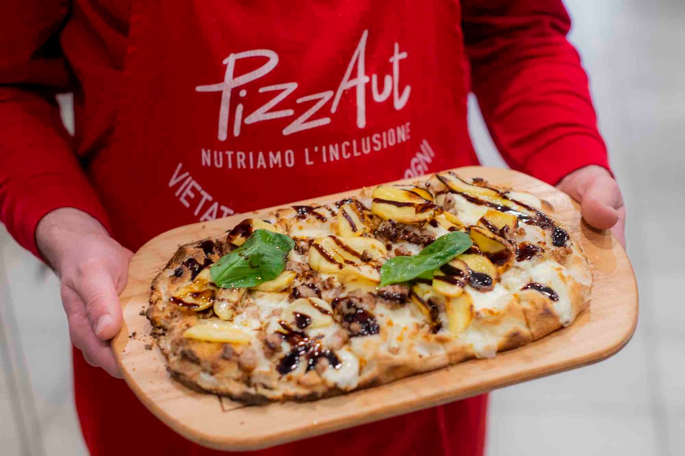 A Natale Bosch Italia insieme a PizzAut Onlus