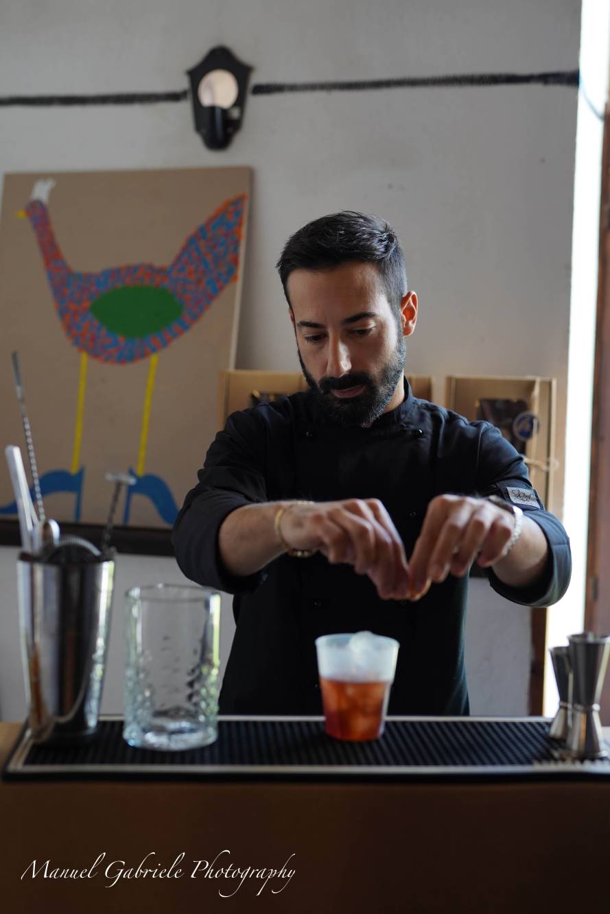 La Figura del Bartender: professione in crescita tra innovazione e tradizione