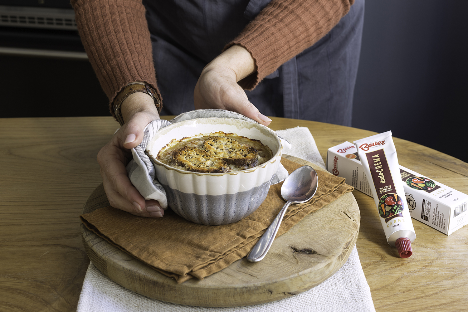 Zuppa di cipolle cremosa e saporita