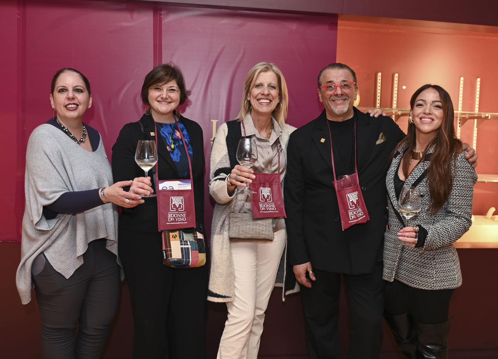 Donne, vino e solidarietà: al Lapis Museum la cultura del vino diventa rete e sostegno